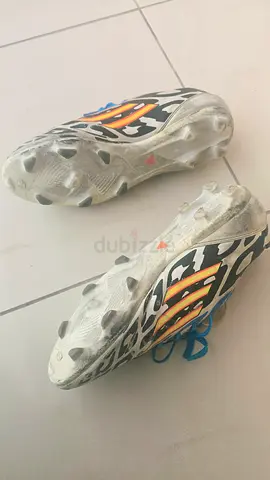 Football shoe for sale
