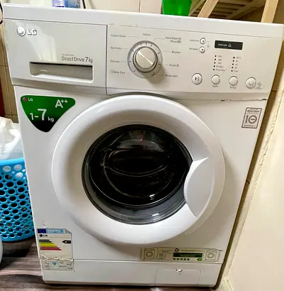 LG 7kg Front Load Washing Machine - Good Working Condition
