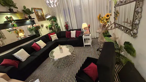 BRAND NEW BEAUTIFUL LUXURY HOME CENTER L SHAPE 7 SEATER SOFA WITH FOOT STOOL UNDER STOREG ONLY 1300
