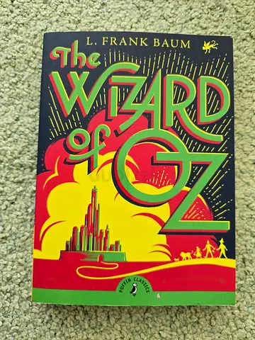 The Wizard of Oz by L. Frank Baum - Paperback (Classic Edition)