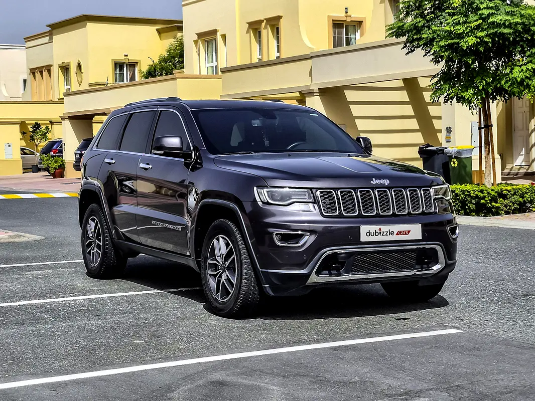 Jeep Grand Cherokee 2019 — photo 1 of 18