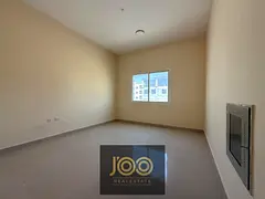Central location | Large area | Close to exits and services | Excellent price