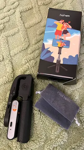 Smart Selfie Gimbal (Hohem iSteady – Like New with Tripod  Remote)