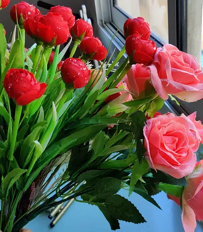 Artificial flower bunches