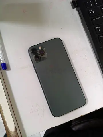 Apple iPhone 11 Pro  - green (Good Condition)