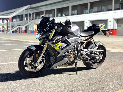 GCC // 2024 BMW S1000R // 5 Years warranty + service (Till April 2030)