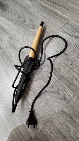 Super deal...Conical Curling Wand - Used, Working Condition