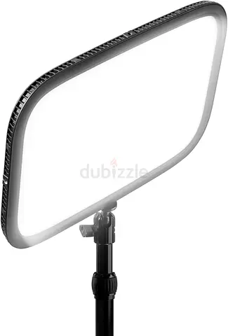Elgato Key Light - Professional 2800 lumens Studio Light with desk clamp for Streaming