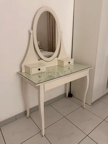 Vanity with mirror