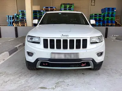 Jeep Grand Cherokee Limited 2015 | GCC Specs | Well Maintained