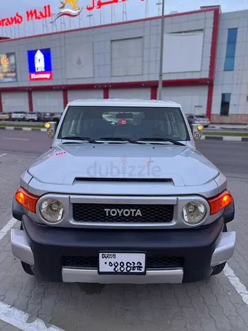 Toyota FJ Cruiser 2008 | GCC Specs | Reliable Off-Roader