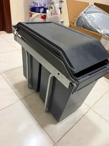 TRASHBIN UNDER SINK (300mm, 15X2 litre)