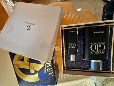 Giorgio Armani Acqua di Giò Profondo set - Eau de Parfum for men (boxed)