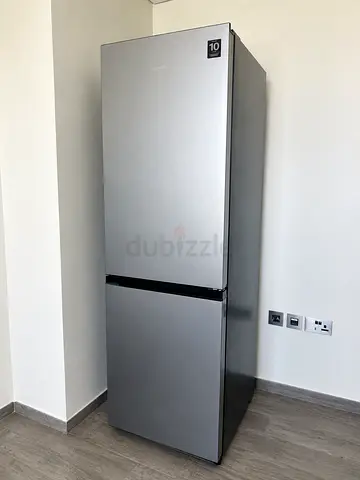 Hitachi Fridge - Light use