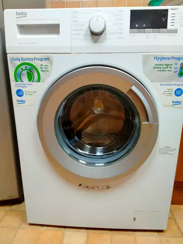 Beko front-load washing machine - 7kg, good working condition