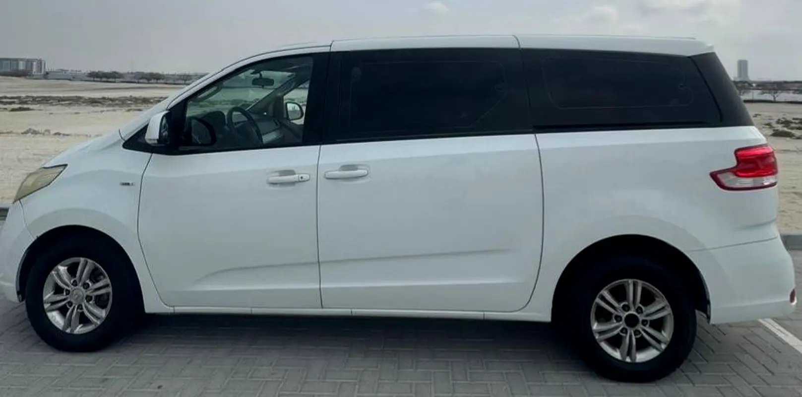 Maxus G10 2018 — photo 1 of 7