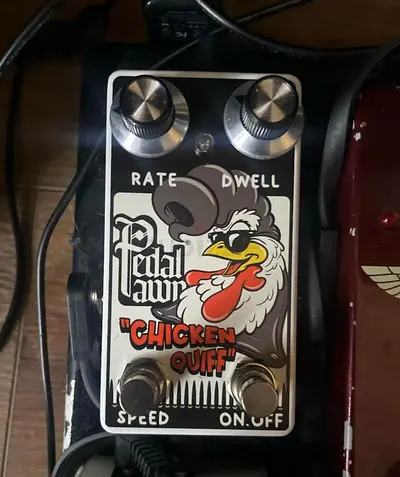 Made In UK Pedal $%! Chicken Quiff Tremolo Pedal
