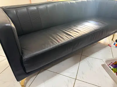 3 seater black leather sofa