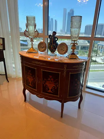 Marble-Top Wooden Console Table with Decorative Accents - Barely used, Very Good Condition