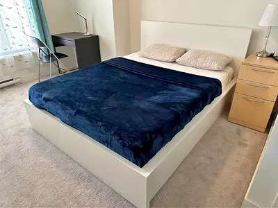 IKEA Bed and mattres / Queensize