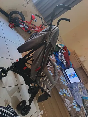 Lightweight grey umbrella stroller