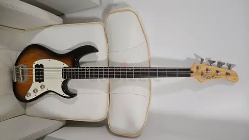 Rare Vintage Cort GB64 Active Bass – Made in Korea (Excellent Condition)