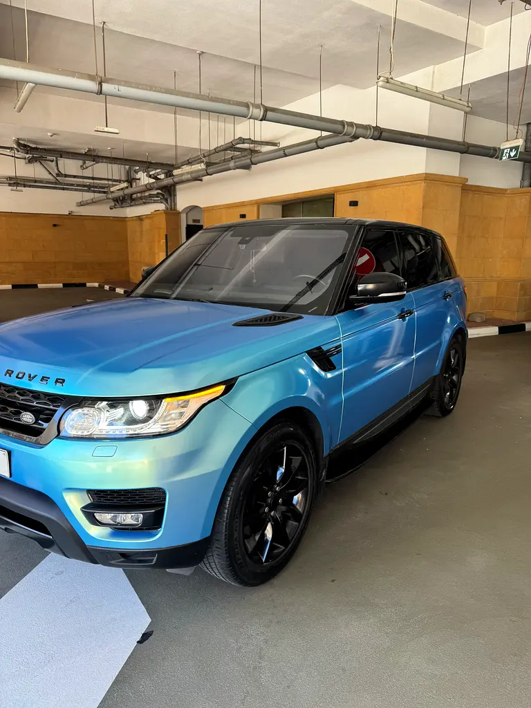 Land Rover Range Rover Sport 2014 — photo 1 of 7