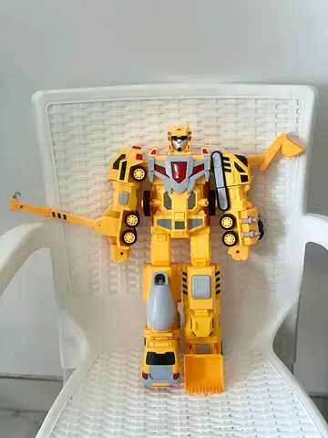 Yellow Construction Transformer Robot Toy - Converts to Vehicles