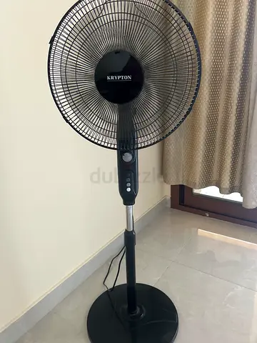 Krypton Standing Fan 5 wings