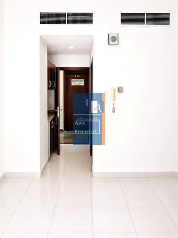 Affordable Studio Available for Executive Bachelors and Families