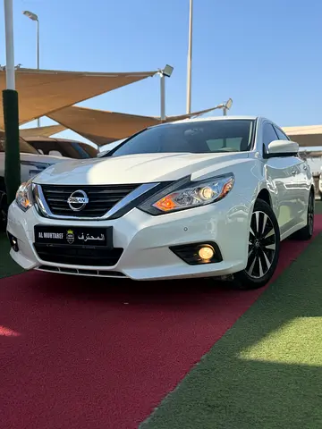 -ألتيما -خليجي-مالك أول-صبغ ومحركات وكاله-قمه في النظافهNissan Altima SV 2018 GCC Specs