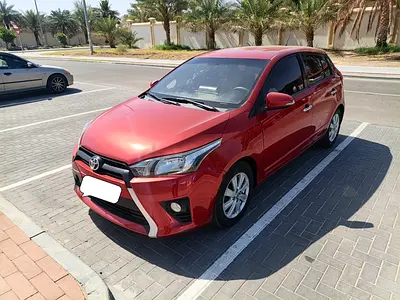 Toyota Yaris 2015 SE+ GCC Specs location Alain