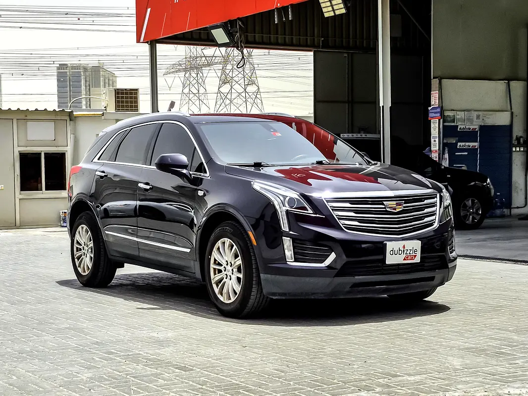 Cadillac XT5 2018 — photo 1 of 14
