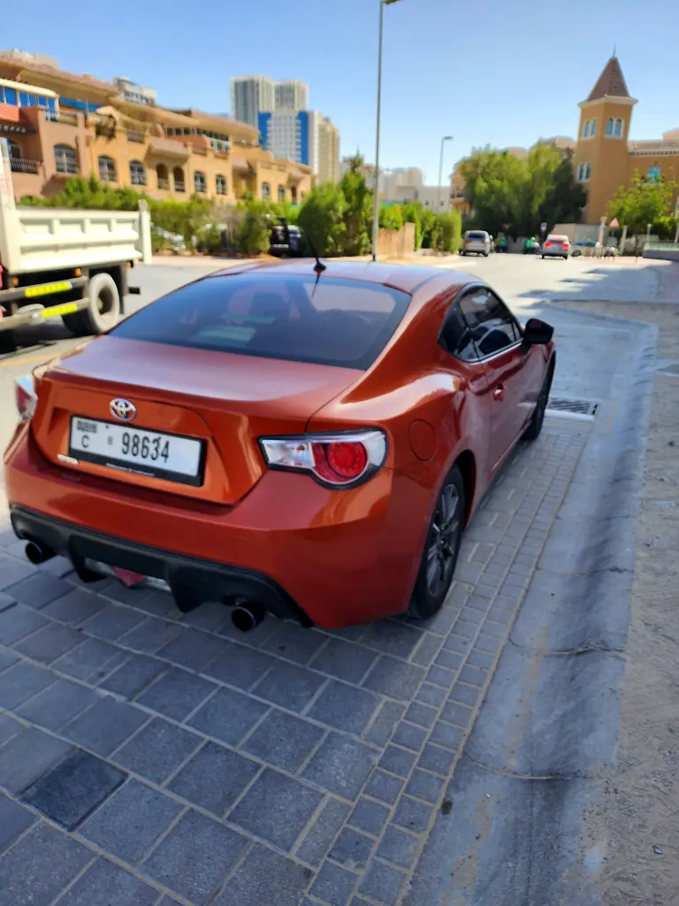 Toyota 86 2013 — photo 1 of 13