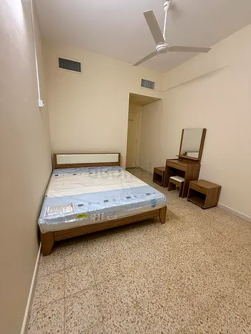 Fully Furnished Master Bedroom For Rent