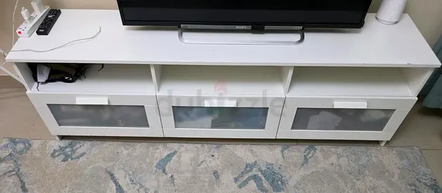 Tv unit