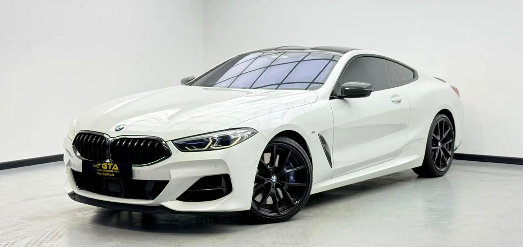 BMW 8-Series 2022 — photo 1 of 15