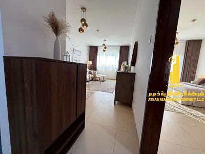 شقة فاخرة للإيجار الشهري – غرفة وصالة مع بلكونه اطلاله مميزه مفروشة بالكامل فرش جديد سوبر ديلوكس مع مطبخ مجهز بالكامل بأحدث الأجهزه