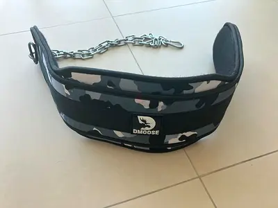 DMOOSE Premium Dip Belt with Heavy-Duty Steel Chain, Camo Blue Edition, Pristine Condition  Take you