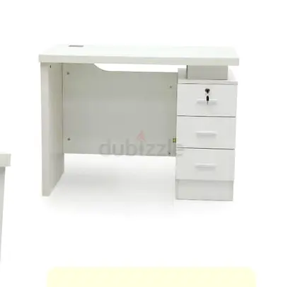 Brand New 100 × 50 Cm Office Table