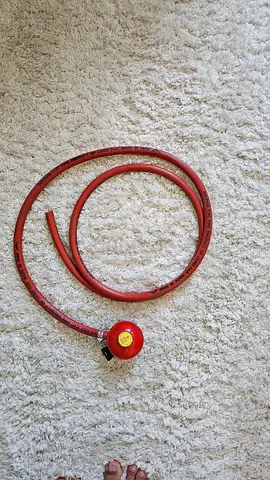 New LPG Gas Regulator with Hose (Red) - Good Working Condition