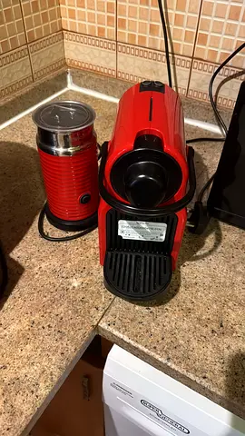 Nespresso Mashine