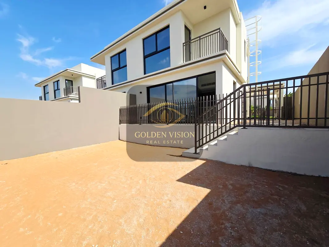 Canal View - 2BR + Maid - Falcon Island