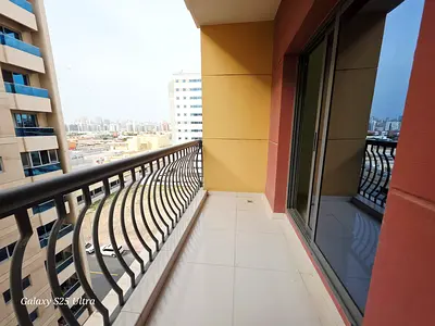 FRONT OF METRO. HUGE 2BHK+MAIDROOM. BALCONY. FAMILY FRIENDLY