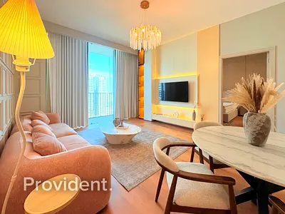 Cozy 1BR High-Floor | Upgraded | Luma Park Views