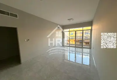 Spacious apartment with modern finishes and a prime location