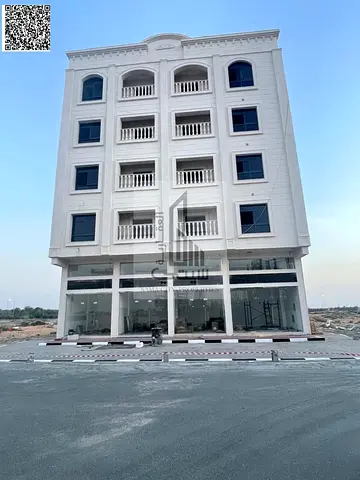 بناية سكنية وتجارية استثمارية بعائد إيجاري قوي في عجمان