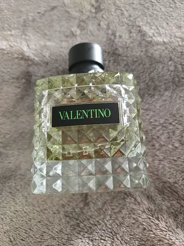 Valentino Donna Born In Roma Green Stravaganza for Women 1.7 oz Eau de Parfum Spray