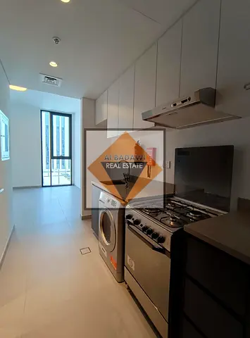 STYLISH APARTMENT / GREEN AREA VIEW / KITCHEN APPLIANCES /FREE PARKING , GYM AND POOL / HIGHT FLOOR