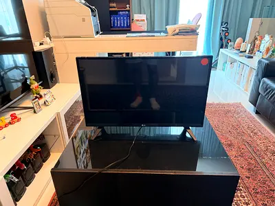 LG Monitor